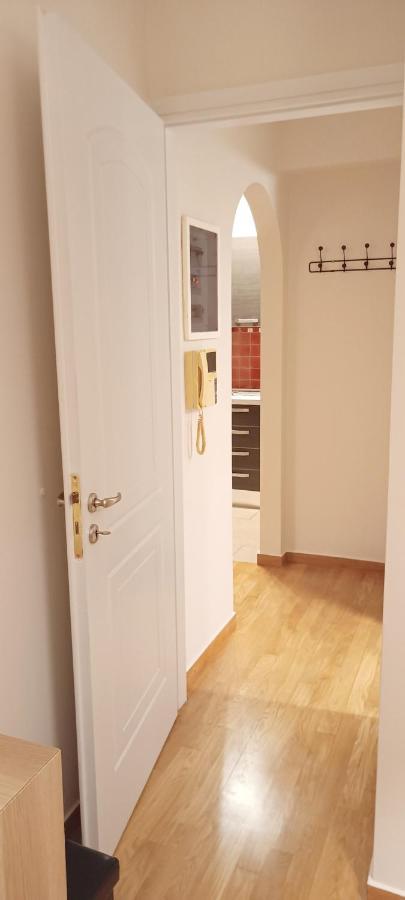 Apartment Filoxenia House Marousi -private Parking- *